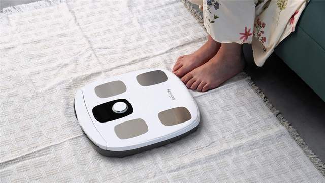 评测:3频8电极+12项数据+97%准确率有点全面PG麻将胡了免费试玩模拟器InBody体脂秤H30(图7) 评测:3频8电极+12项数据+97%准确率有点全面PG麻将胡了免费试玩模拟器InBody体脂秤H30(图7)